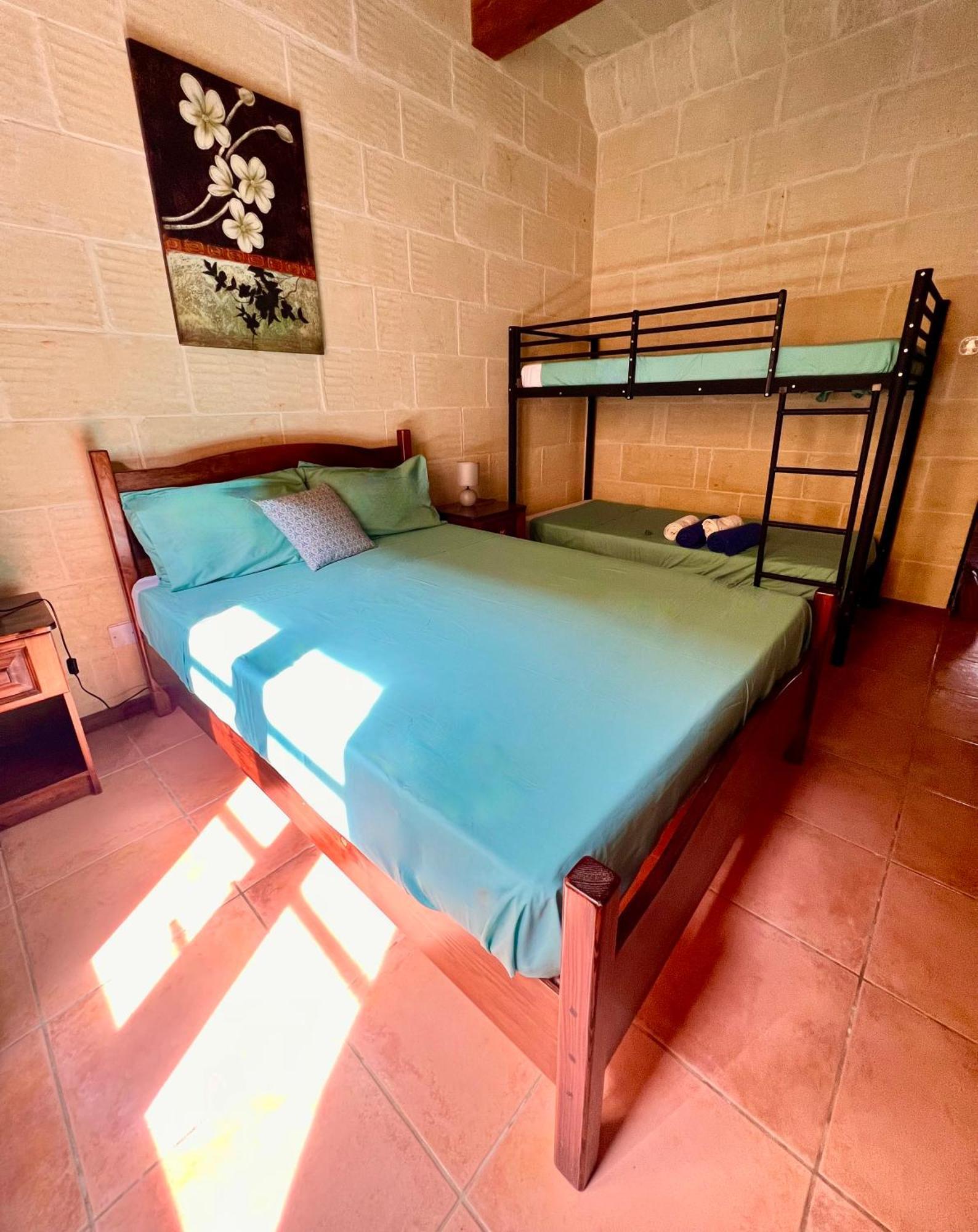 Grotto'S Paradise B&B Għarb Szoba fotó